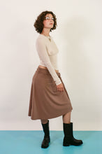 Load image into Gallery viewer, IDA SKIRT IN BROWN