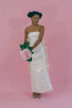 Load image into Gallery viewer, SOFIA DRESS IN OFF WHITE