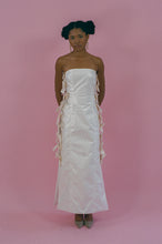 Load image into Gallery viewer, SOFIA DRESS IN OFF WHITE