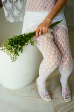 Load image into Gallery viewer, WHITE LACE LEGGINGS