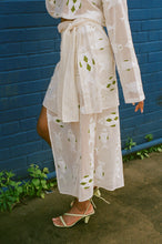 Load image into Gallery viewer, KULSI SKIRT IN IVORY