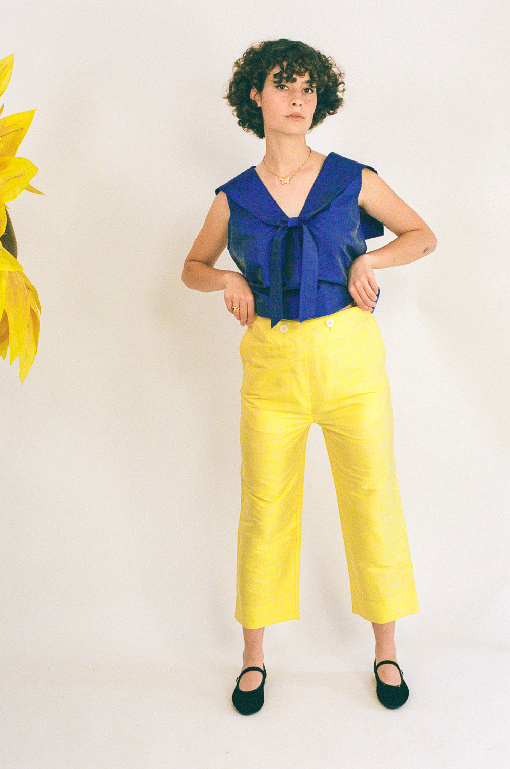 yellow silk taffeta fitted cigarette sailor pant