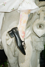 Load image into Gallery viewer, feminine black leather ballet mary jane shoe