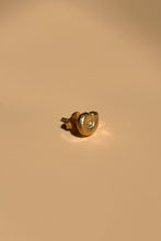 Load image into Gallery viewer, 18k gold plated brass spiral shell stud earring