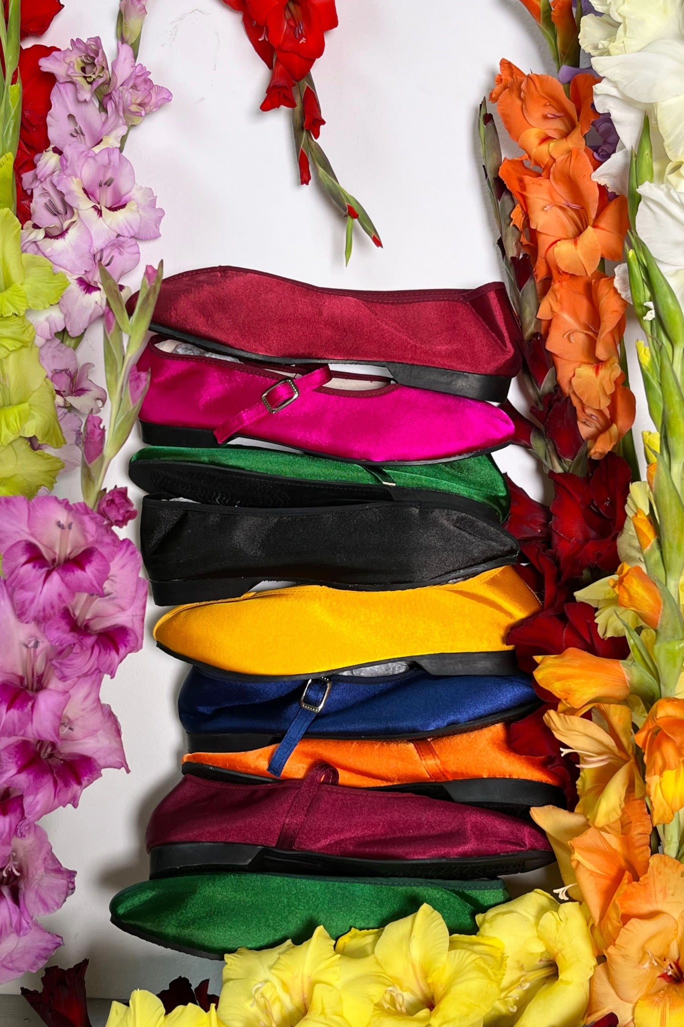 emerald green satin pointed theatre slipper