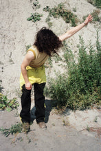 Load image into Gallery viewer, black yellow mid rise skater baggy jeans