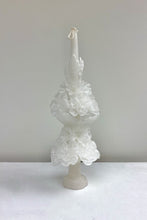 Load image into Gallery viewer, BANDERILLA CANDLE IN WHITE