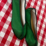 emerald green satin pointed theatre slipper