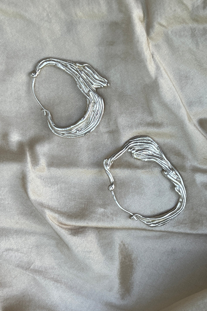 solid sterling silver etched hinge hoops