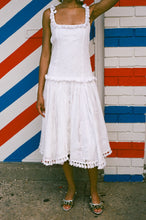 Load image into Gallery viewer, 1000 TASSELS DRESS IN WHITE COTTON