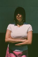 Load image into Gallery viewer, BELLEVUE TEE IN WHITE