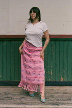 Load image into Gallery viewer, BELLEVUE TEE IN WHITE