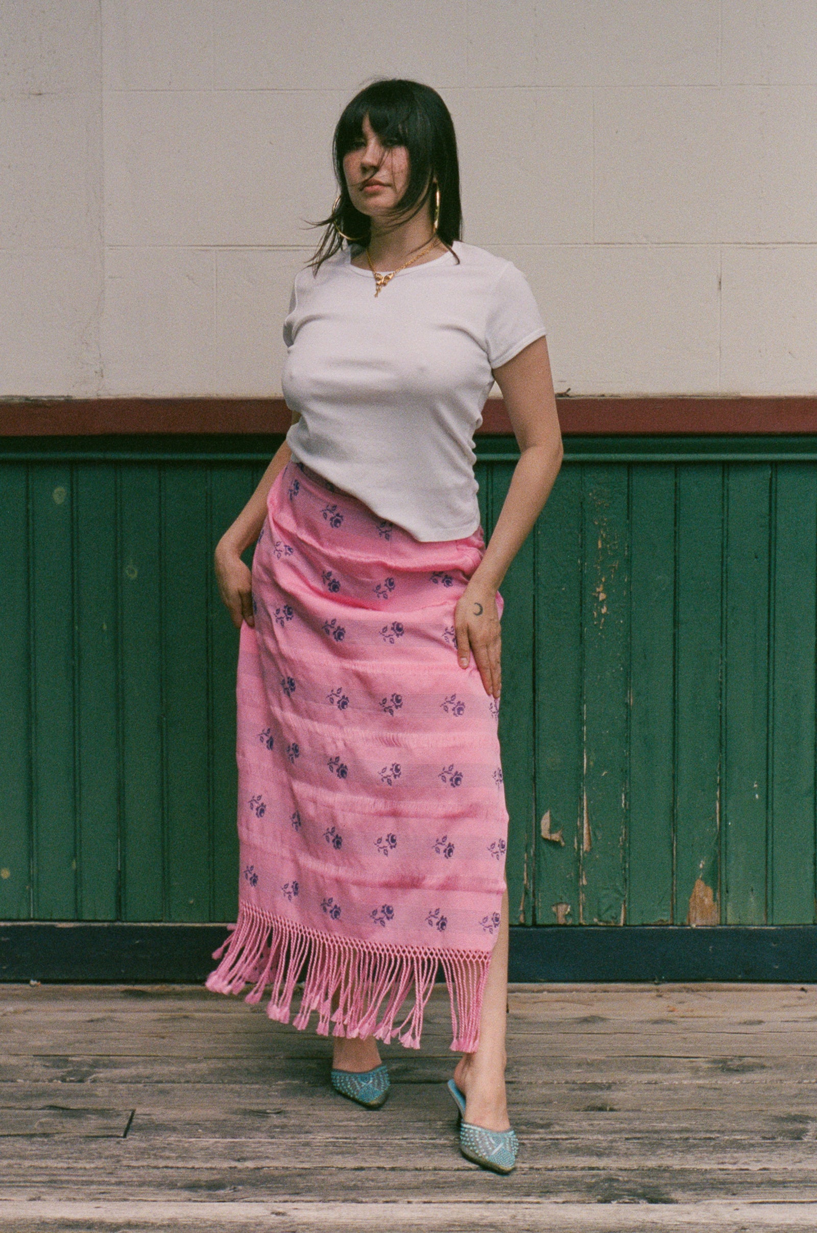 BELLEVUE TEE IN WHITE