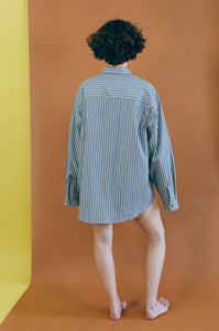 THE BIG BUTTON UP IN NAVY STRIPE