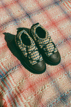 Load image into Gallery viewer, PEPPER TRAB ECO MFG SHOE