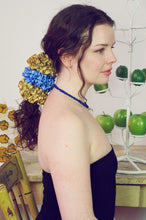 Load image into Gallery viewer, CARNATION SCRUNCHIE IN WISTERIA