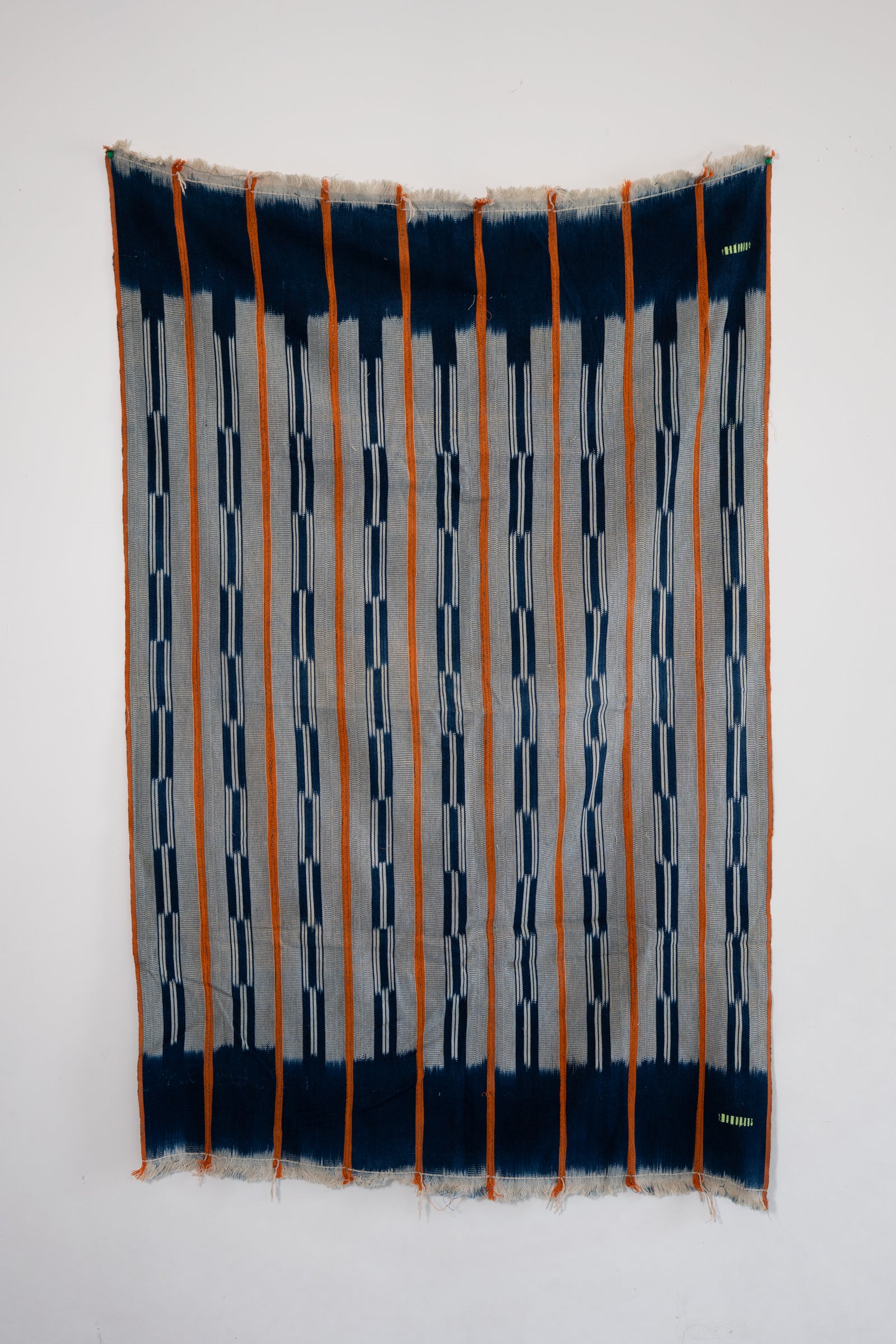 VINTAGE BALOUÉ CLOTH IN DARK INDIGO/ORANGE IKAT