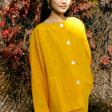 DYED LINEN MARIGOLD BOAT NECK SHIRT