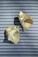 Load image into Gallery viewer, NAPKIN RINGS, SHELL