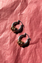 Load image into Gallery viewer, TWO TONE FILLIA EARRINGS