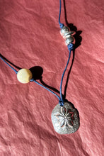 Load image into Gallery viewer, 8PM NECKLACE IN SILVER