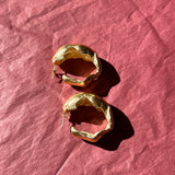 POMPAS EARRINGS IN GOLD