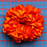CARNATION SCRUNCHIE IN RUSSET ORANGE