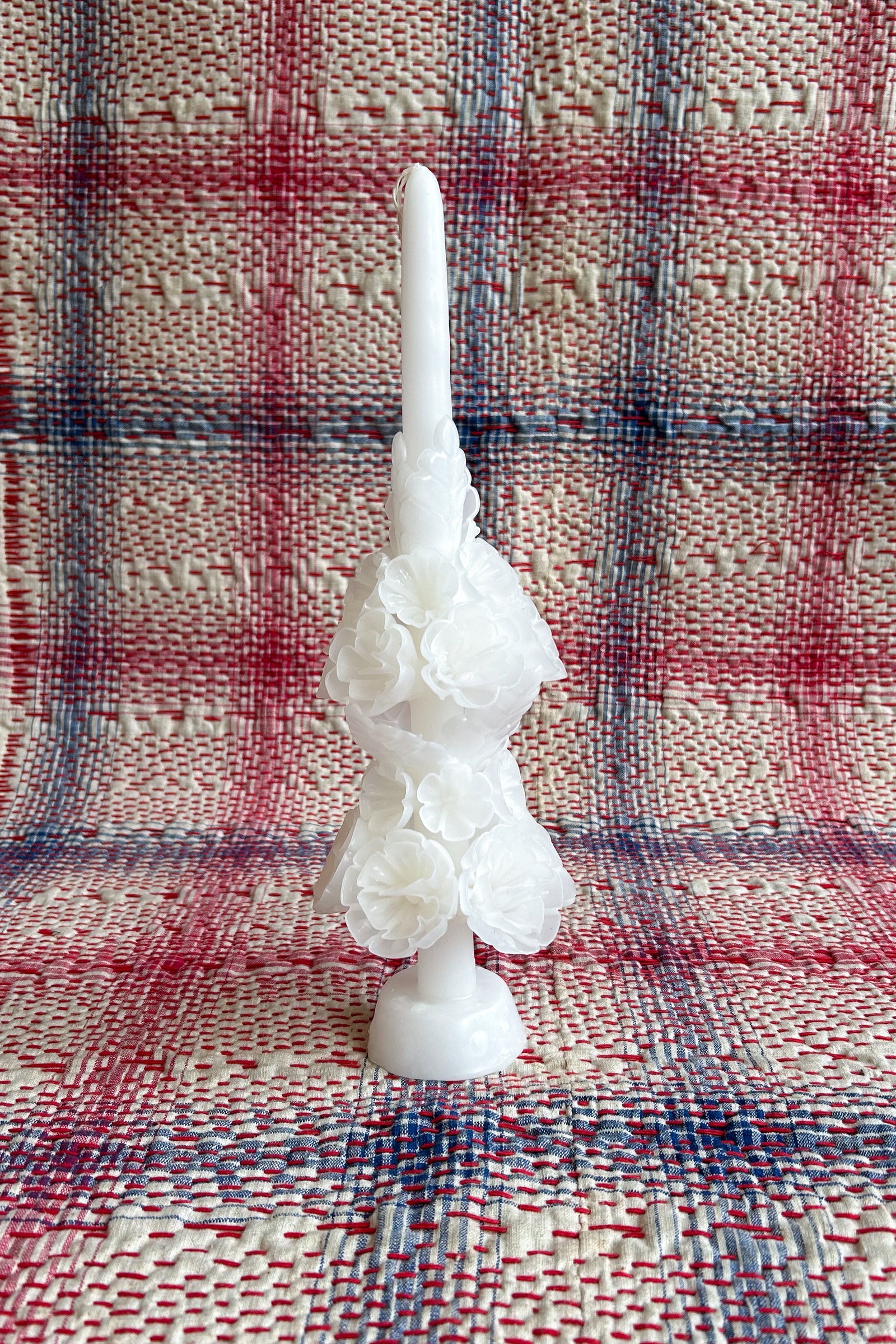 BANDERILLA CANDLE IN WHITE