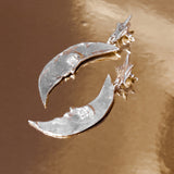 MOON EARRINGS IN WHITE BRONZE