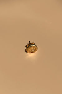 OVI EARRING IN GOLD
