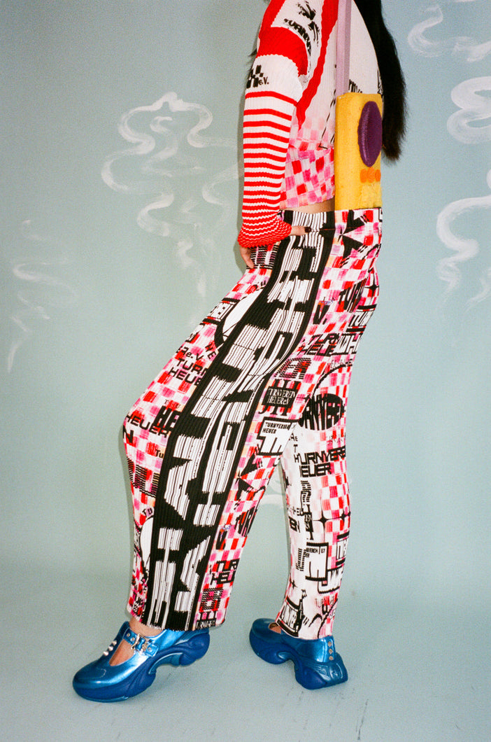 pleated polyester pants in race car print