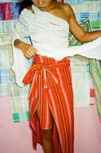 Load image into Gallery viewer, LA PLAYA LOOM WEAVE SARONG IN SUNSET STRIPE - Luna Del Pinal