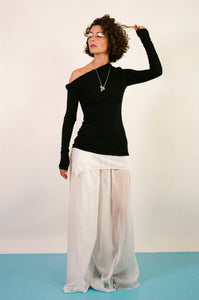 MANAHOU TOP IN BLACK