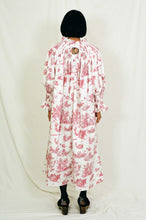 Load image into Gallery viewer, folklore jouy de toile cotton billowed maxi dress