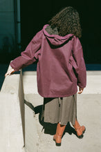 Load image into Gallery viewer, OUTDOOR HUNTING JACKET IN PURPLE