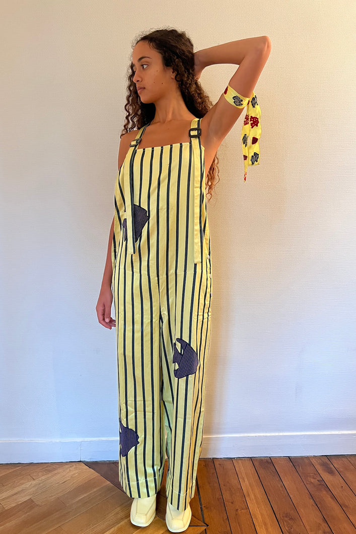 OVERALL IN LEMON STRIPE WITH FISH APPLIQUÉ