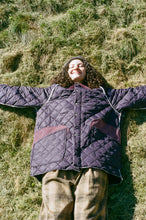 Load image into Gallery viewer, QUILTED COACH JACKET IN PURPLE
