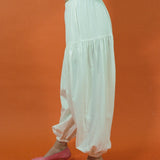 RAIN JOGGER IN WHITE