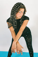 Load image into Gallery viewer, YOSHITA SHORT SCARF IN BLACK