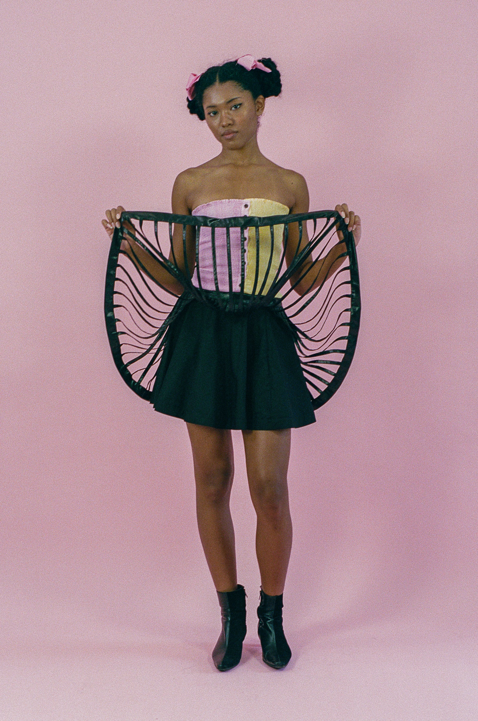 SOLEIL MINI SKIRT IN BLACK