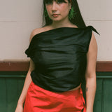 SWAN TOP IN BLACK