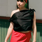 SWAN TOP IN BLACK