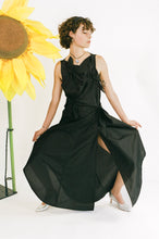 Load image into Gallery viewer, TABEA DRESS IN BLACK