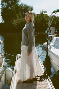 THEODORA PULLOVER IN MIST