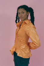 Load image into Gallery viewer, TWIST SHIRT IN ORANGE