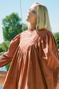 USTINA TOP WITH EMBROIDERY