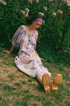 Load image into Gallery viewer, WILLOW DRESS IN RUNNING TIME