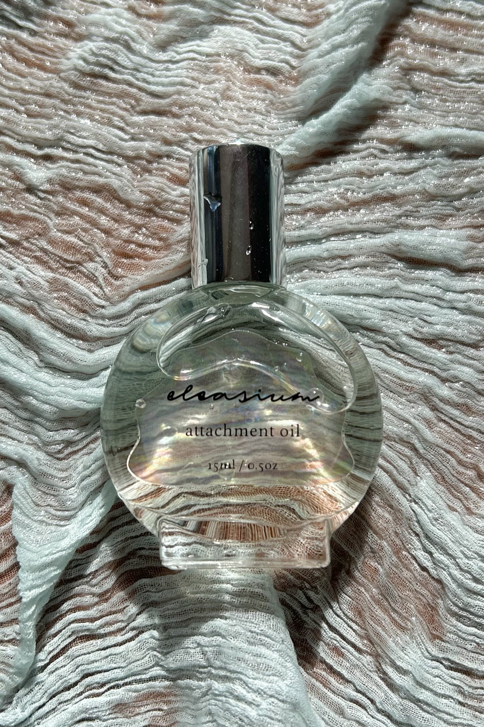 intimate venusian attachment oil perfume