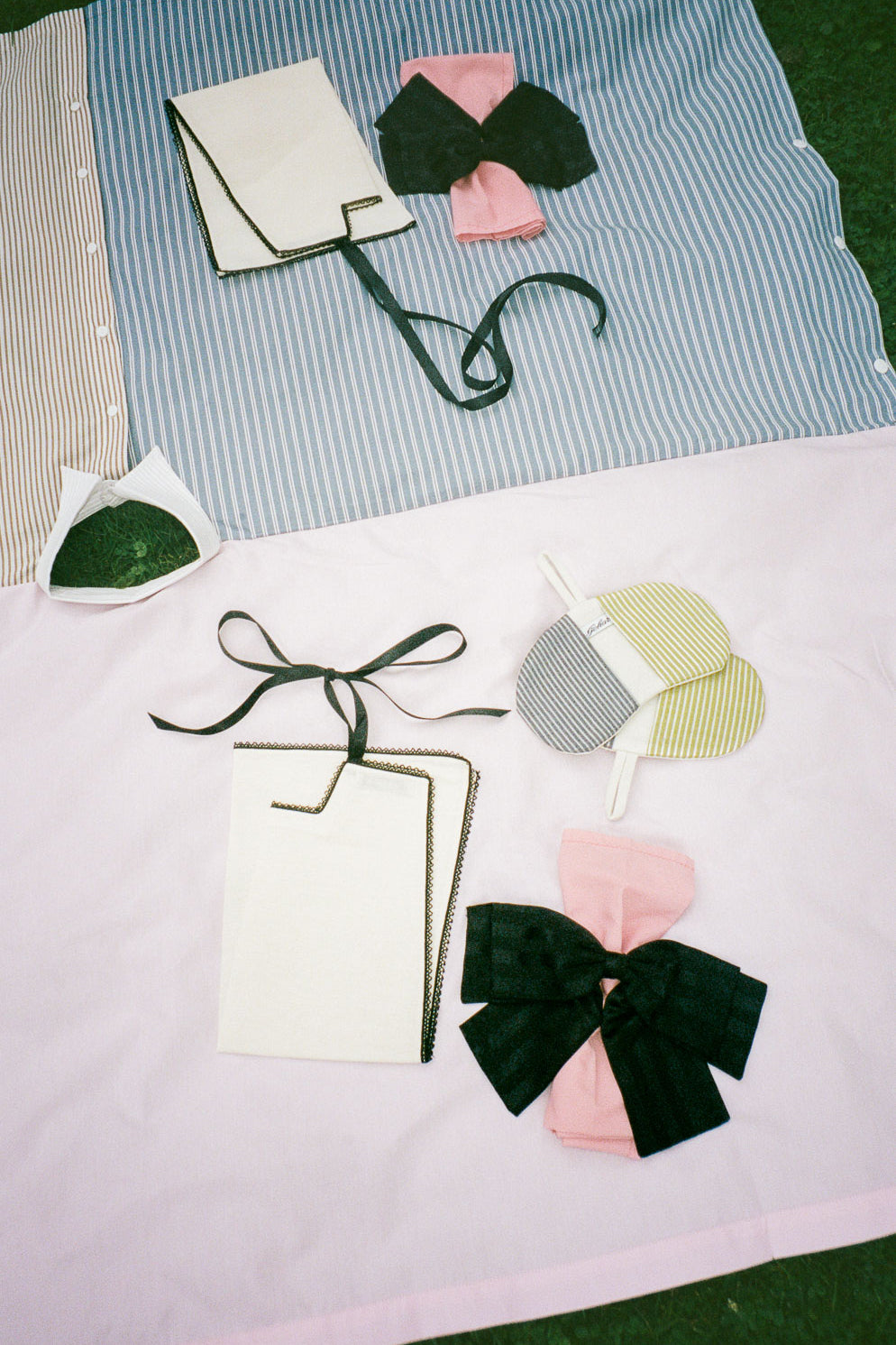 cotton poly denim green pinstripe bean pot bitts