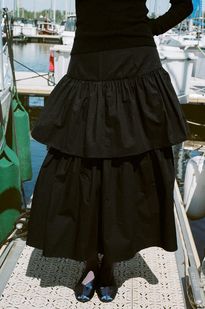 BRIANNA SKIRT IN BLACK
